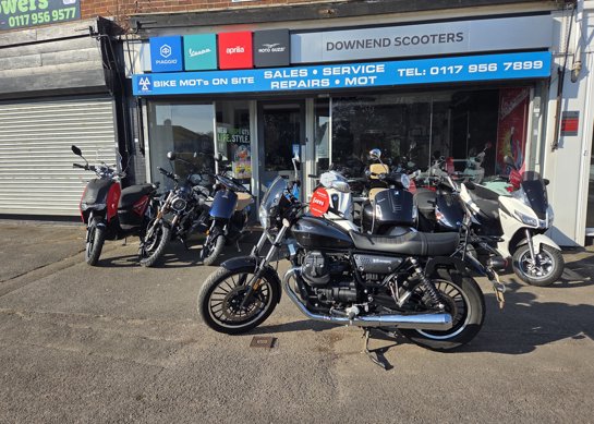 Moto Guzzi V9 Roamer 