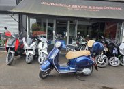 Vespa GTS 300  image